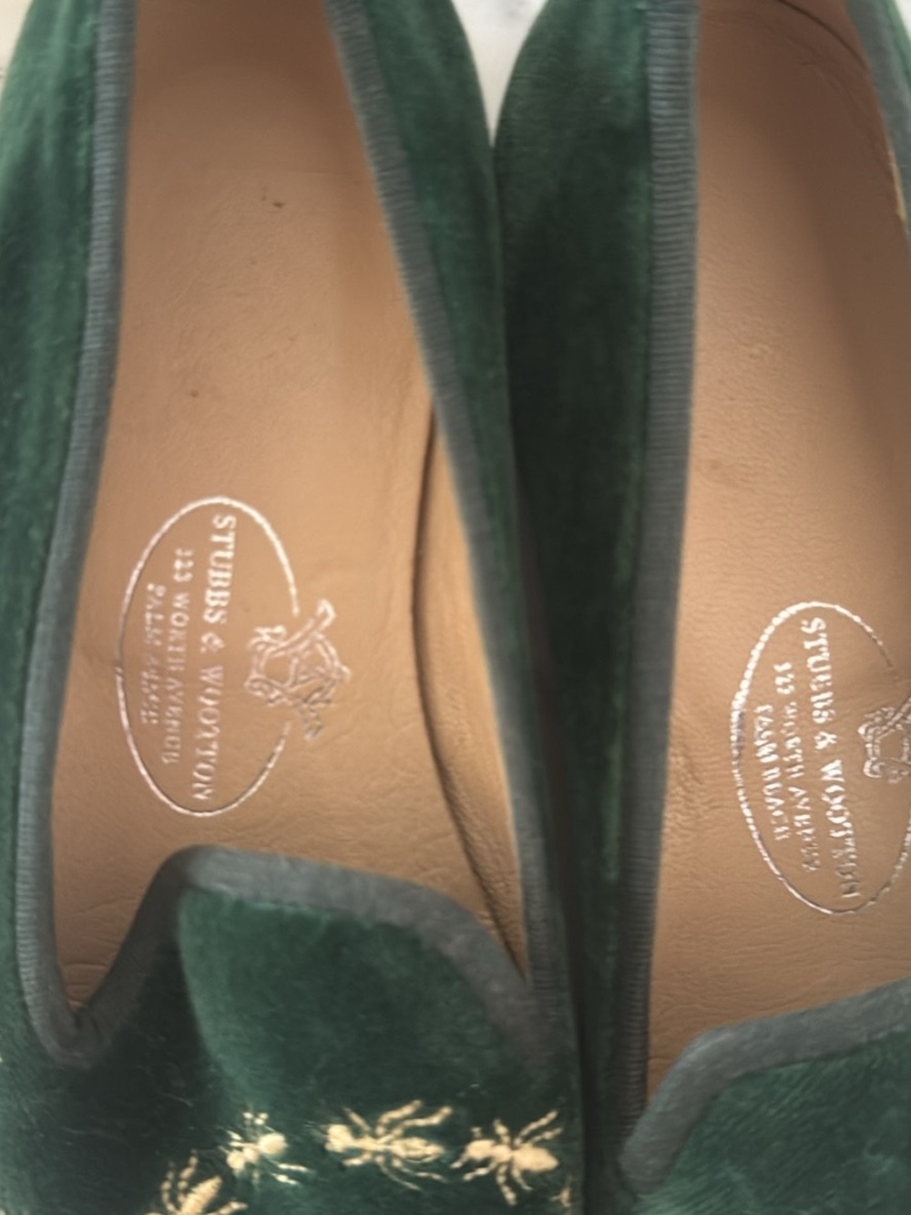 Stubbs & Wooton Green Velvet Embroidered Women's Loafers VINTAGE - Picture 3 of 9